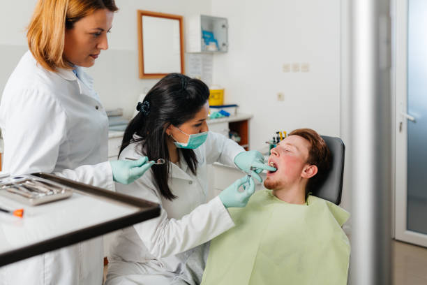 Best Emergency Root Canal Therapy in Suamico, WI
